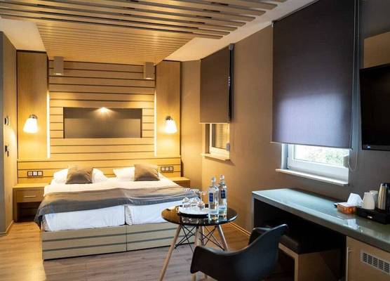 Zum grünen Baum Hotel Frankfurt Airport 1