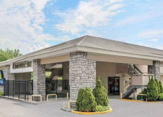 Days Inn by Wyndham Columbus Fairgrounds 1