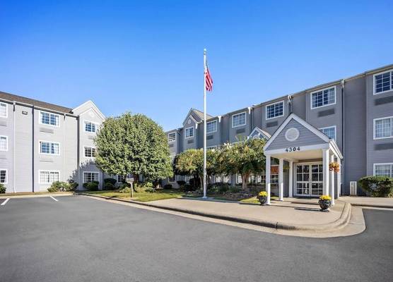 Microtel Inn by Wyndham Greensboro 1