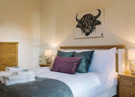 JOIVY Great Location! Heart of City Centre 3bed Apartment 1