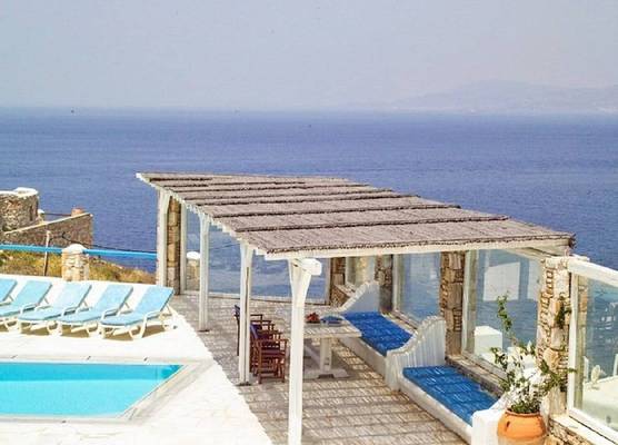 Villa Adonis 1