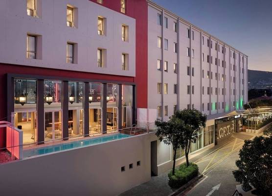 Protea Hotel Fire & Ice by Marriott Cape Town 1