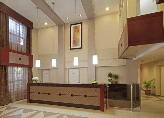 Travelodge by Wyndham Oshawa Whitby 1