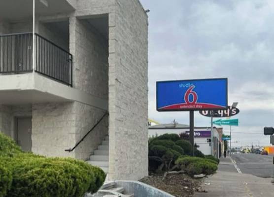 Studio 6 Pasco, WA 1