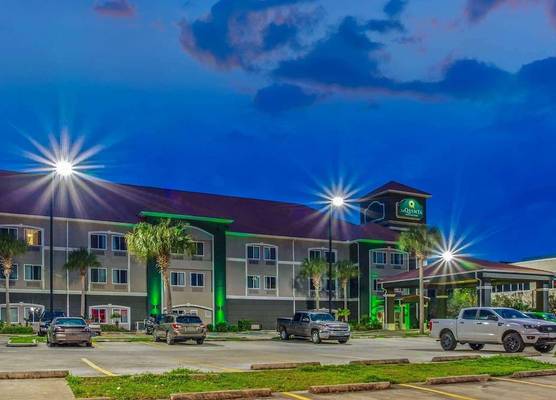 La Quinta by Wyndham Biloxi 1
