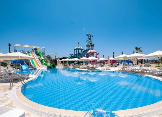 La Benata Beach Hotel 1
