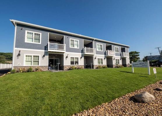 Long Beach Suites 1