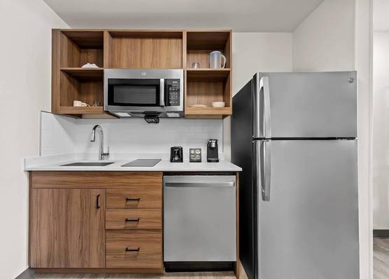 Everhome Suites Brownsville 1