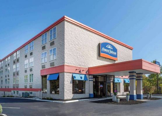 Howard Johnson by Wyndham Portsmouth 1