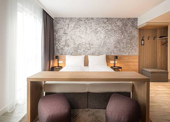 elaya hotel augsburg, Trademark by Wyndham 1