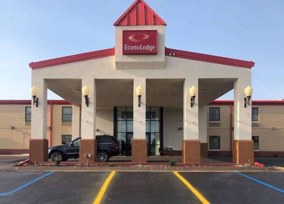 Econo Lodge Truman Inn 1