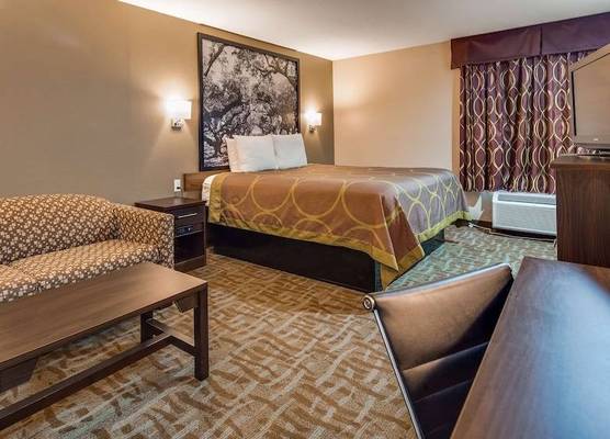 SureStay Hotel by Best Western Alexandria 1