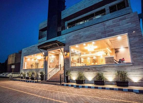 Best Western Faisalabad 1