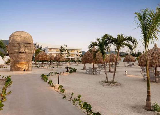 Wyndham Santa Marta Aluna Beach 1
