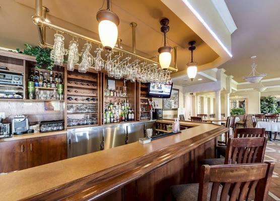Monte Carlo Inn Brampton 1