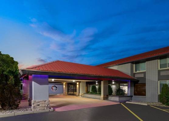 Americinn by Wyndham Appleton Downtown 1