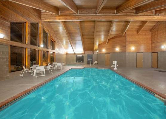 Baymont by Wyndham Coralville 1