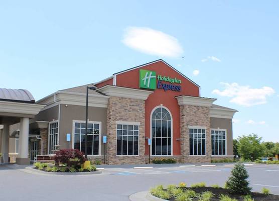 Holiday Inn Express WOODSTOCK-SHENANDOAH VALLEY by IHG 1