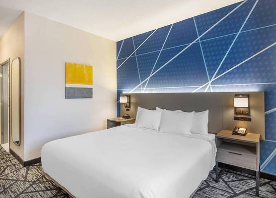 Comfort Inn Davenport East - Bettendorf 1