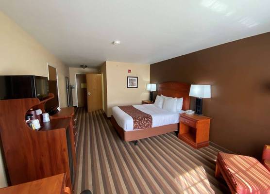 Best Western Manhattan Inn 1