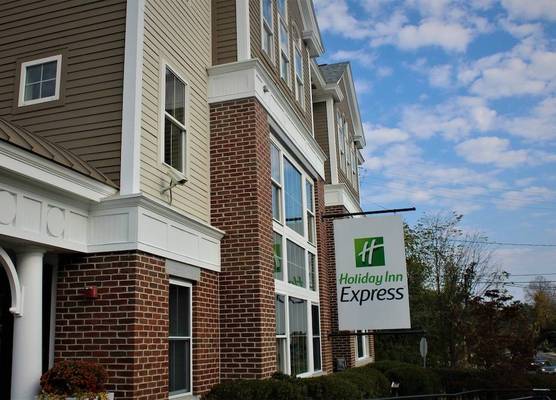 Holiday Inn Express DURHAM - (UNH) by IHG 1