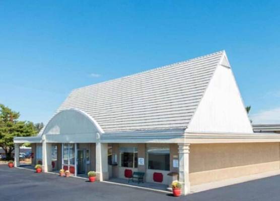 Knights Stay Inn Frankfort 1