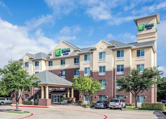 Holiday Inn Express & Suites DALLAS - GRAND PRAIRIE I-20 by IHG 1