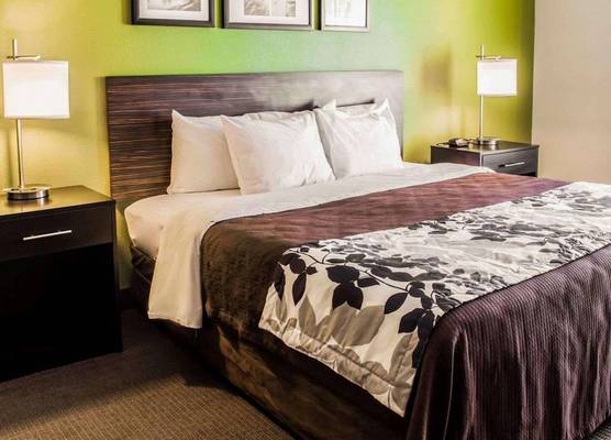 Sleep Inn & Suites Virginia Horse Center 1