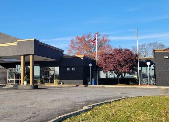 Newburgh Inn 1