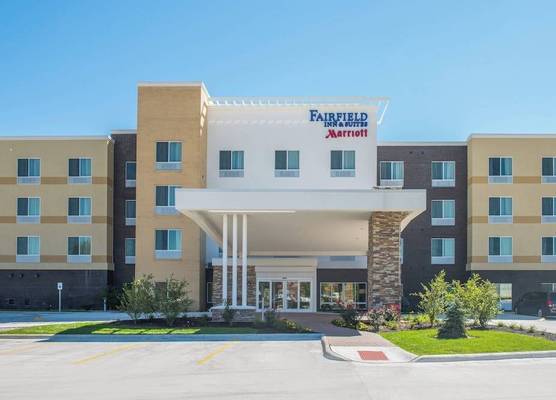 Fairfield Inn & Suites by Marriott Fort Wayne Southwest 1