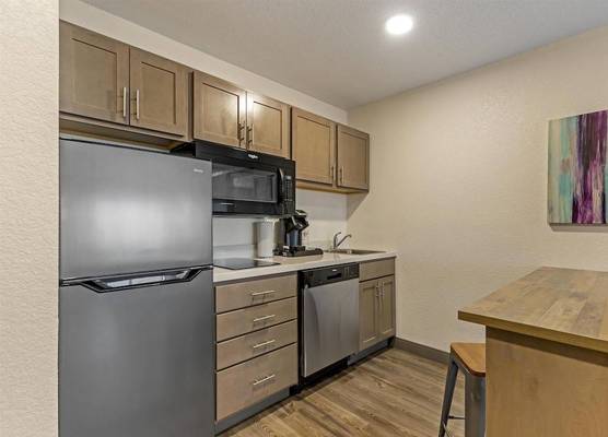 Executive Residency by Best Western Waterloo & Cedar Falls 1