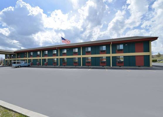 Rocker Inn 1