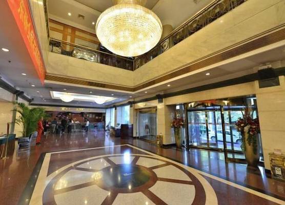 Grand Hotel Yuanshan 1