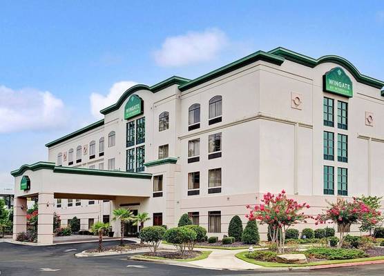 Wingate by Wyndham Atlanta Airport Fairburn 1