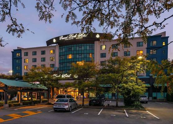 Grand Park Hotel Vancouver Airport, an Ascend Collection Hotel 1