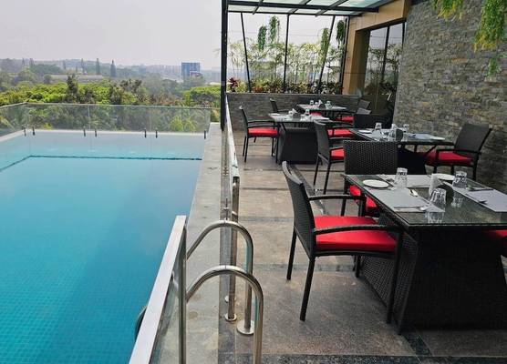 Quality Inn Rockwell Grand-Bangalore International Airport 1