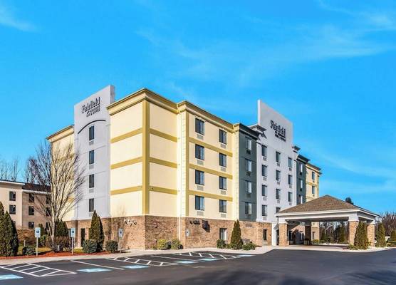 Fairfield by Marriott Inn & Suites Greensboro Coliseum Area 1