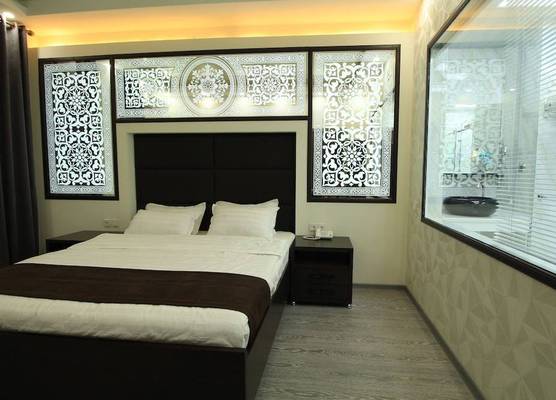SAFIR BUSINESS HOTEL o 1