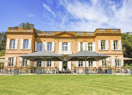 Best Western Premier Le Domaine de Montjoie 1