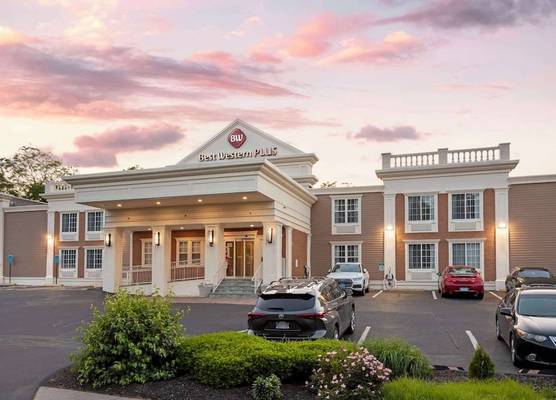 Best Western Plus Fairfield Hotel 1