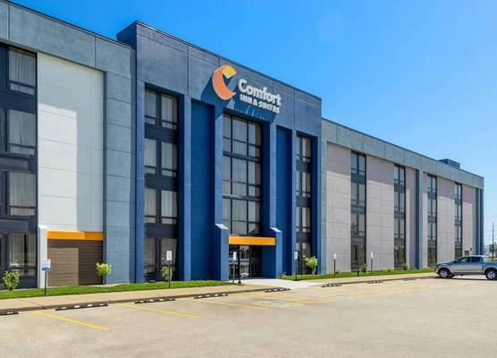 Comfort Inn & Suites Evansville Airport 1