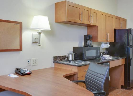 Candlewood Suites RICHMOND AIRPORT by IHG 1