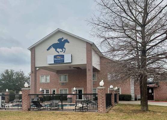 Baymont by Wyndham Willow Park 1