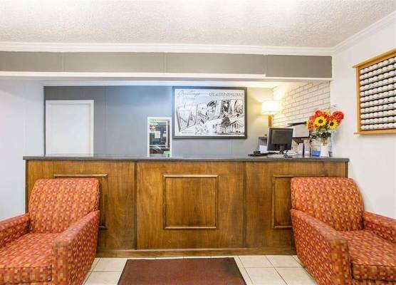 Rodeway Inn 1