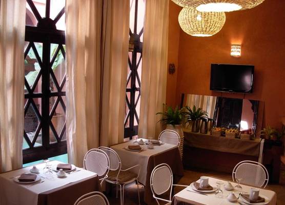 Riad Aderbaz 1