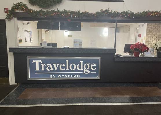 Travelodge by Wyndham Vernon CT 1