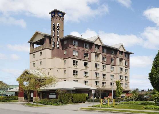 Days Inn by Wyndham Vancouver Airport 1