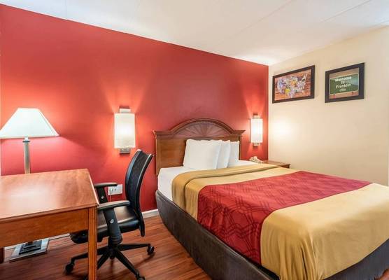 Econo Lodge Franklin - Springboro 1