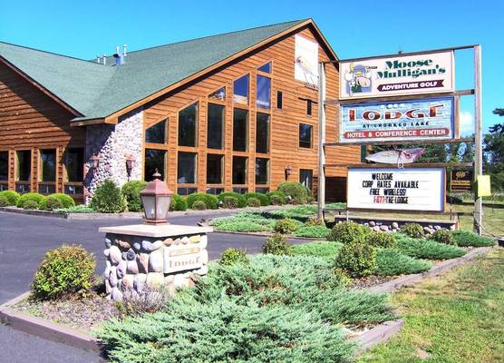 The Lodge at Crooked Lake 1