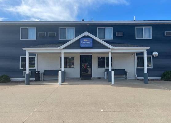 Baymont Inn And Suites By Wyndham Platteville 1